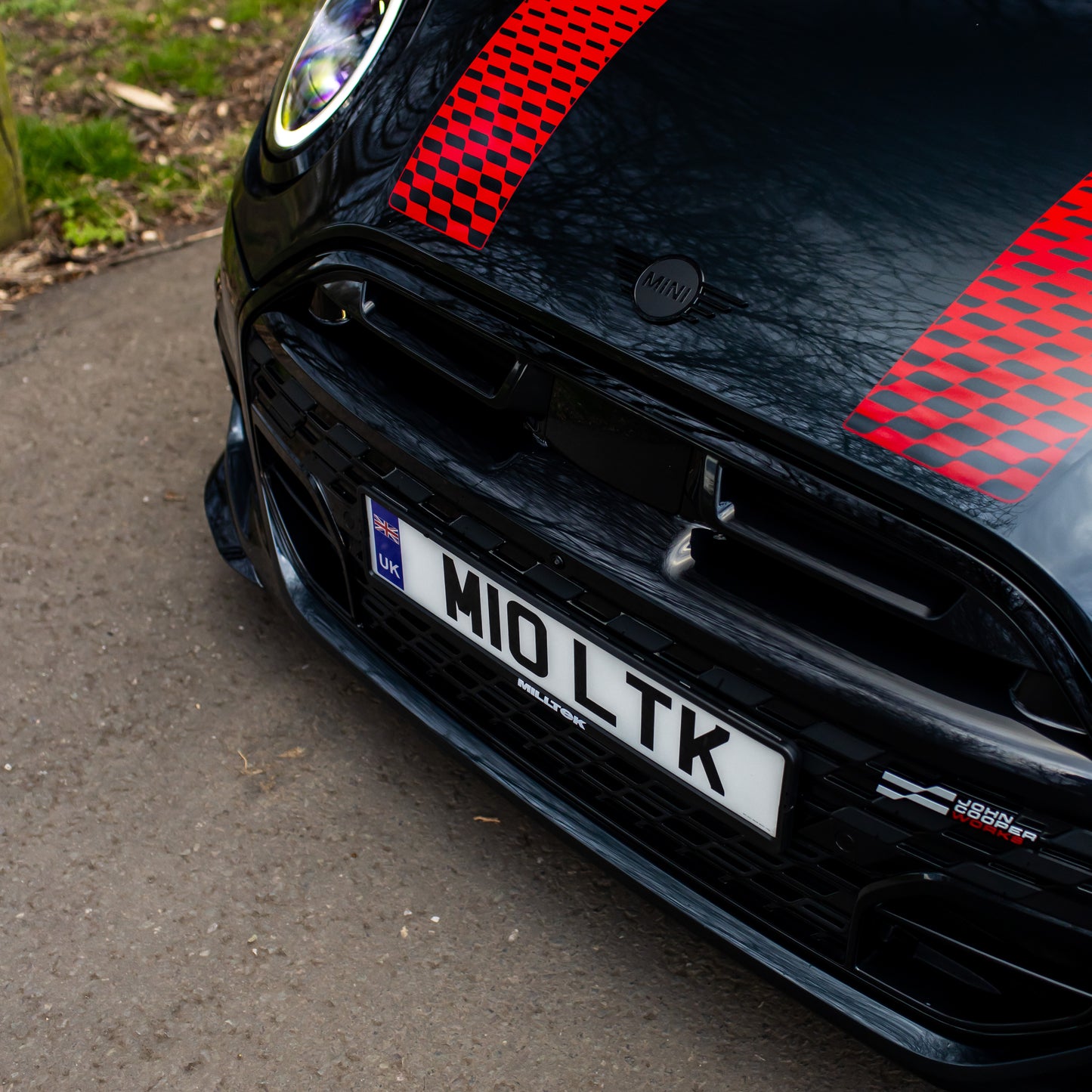 Milltek Plate Holders